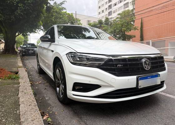 VOLKSWAGEN JETTA 1.4 250 TSI TOTAL FLEX R-LINE TIPTRONIC VOLKSWAGEN JETTA 1.4 250 TSI TOTAL FLEX R-LINE TIPTRONIC